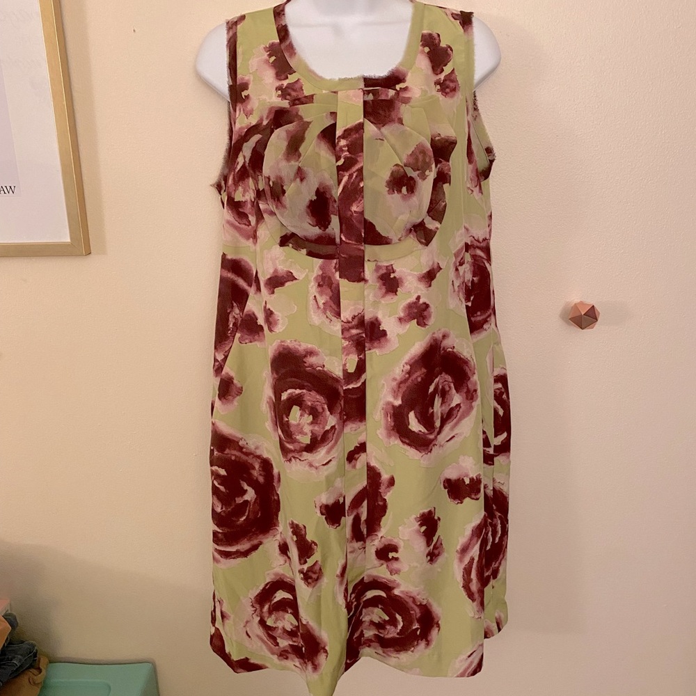 Simply Vera Floral Shift Dress